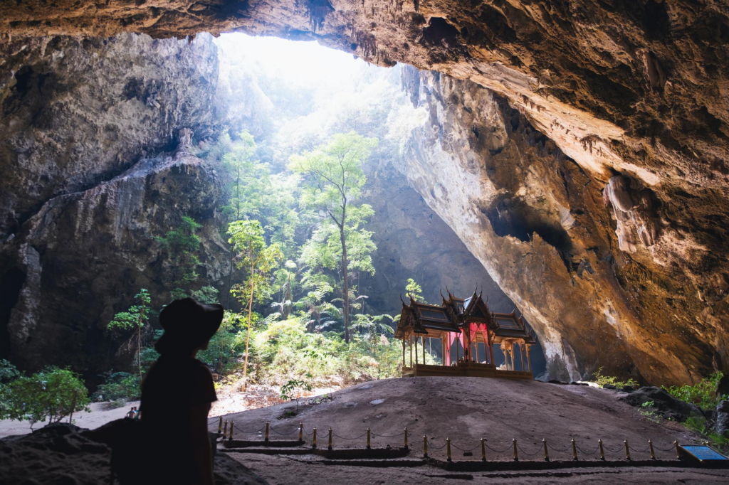 Phraya Nakhon Cave ถ้ำพระยานคร: The Best Amazing Royal Cave 10/10 Phraya Nakhon Cave