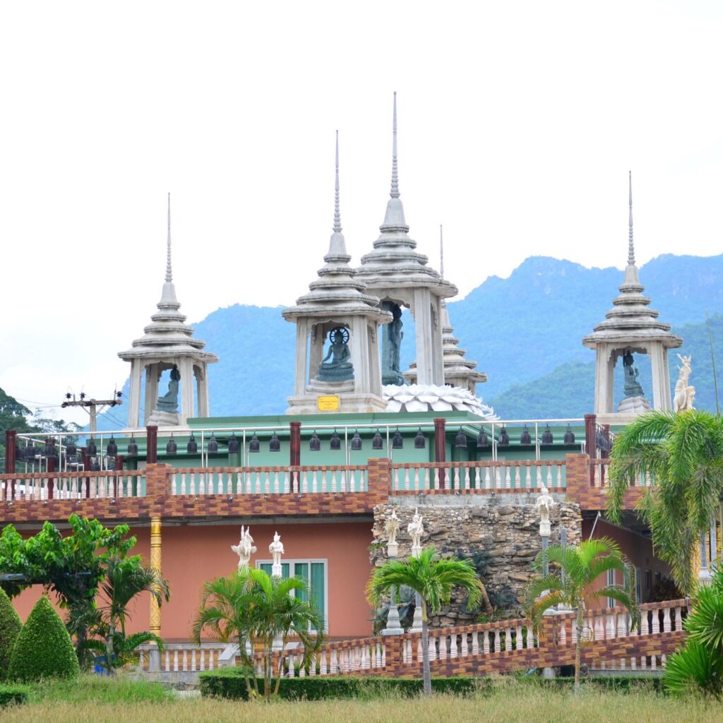 วัดหนองข้าวเหนียว Wat Nong Khao Niao | Best Amazing Hidden Temple 10/10 wat nong khao niao