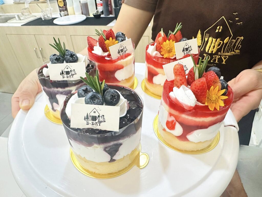 D-Day ดีย์ เดย์ คาเฟ่ สามร้อยยอด: The Best Amazing Iconic 10/10 d day café