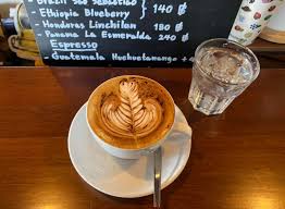 LoftFee Café สามร้อยยอด: The Best Amazing Iconic 10/10 loftfee café