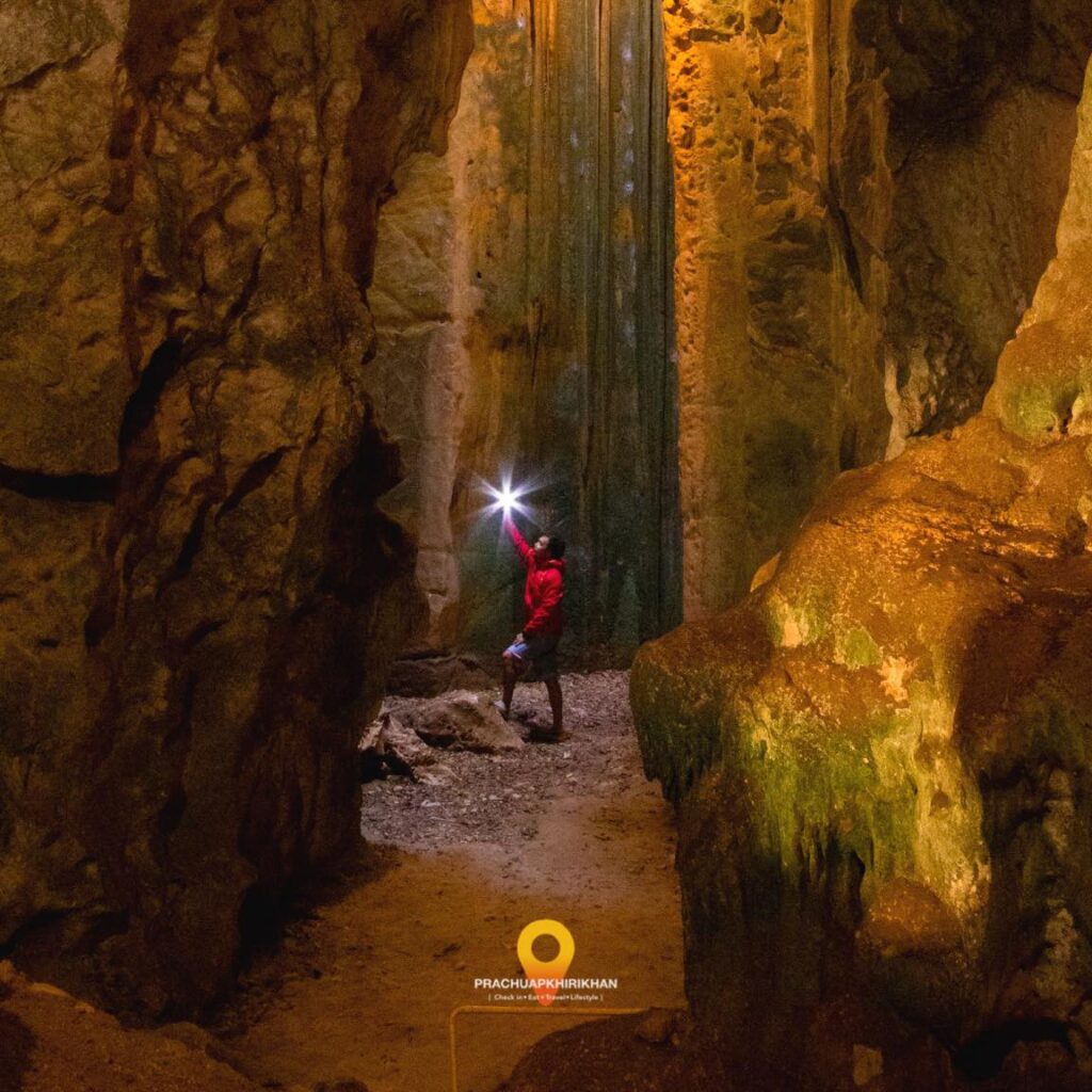 ถ้ำพระประทุน Phra Prathun Cave สามร้อยยอด: The Best Amazing Iconic 10/10 phra prathun cave4