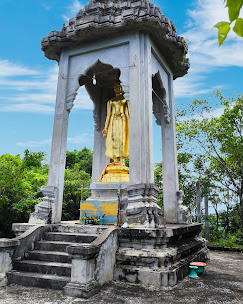 วัดถ้ำดาวราย Wat Tham Dao Rai สามร้อยยอด: The Best Amazing Iconic 10/10 wat tham dao rai1